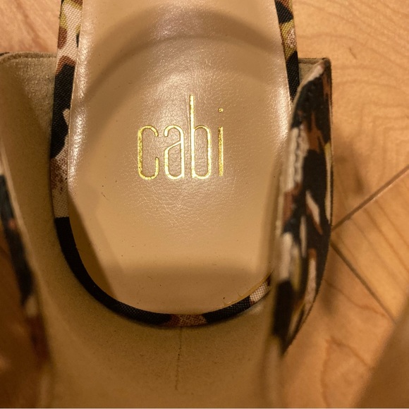 CAbi The Kiki Ankle Strap Leopard Chunky Heel style 6020 size nine - Picture 5 of 12